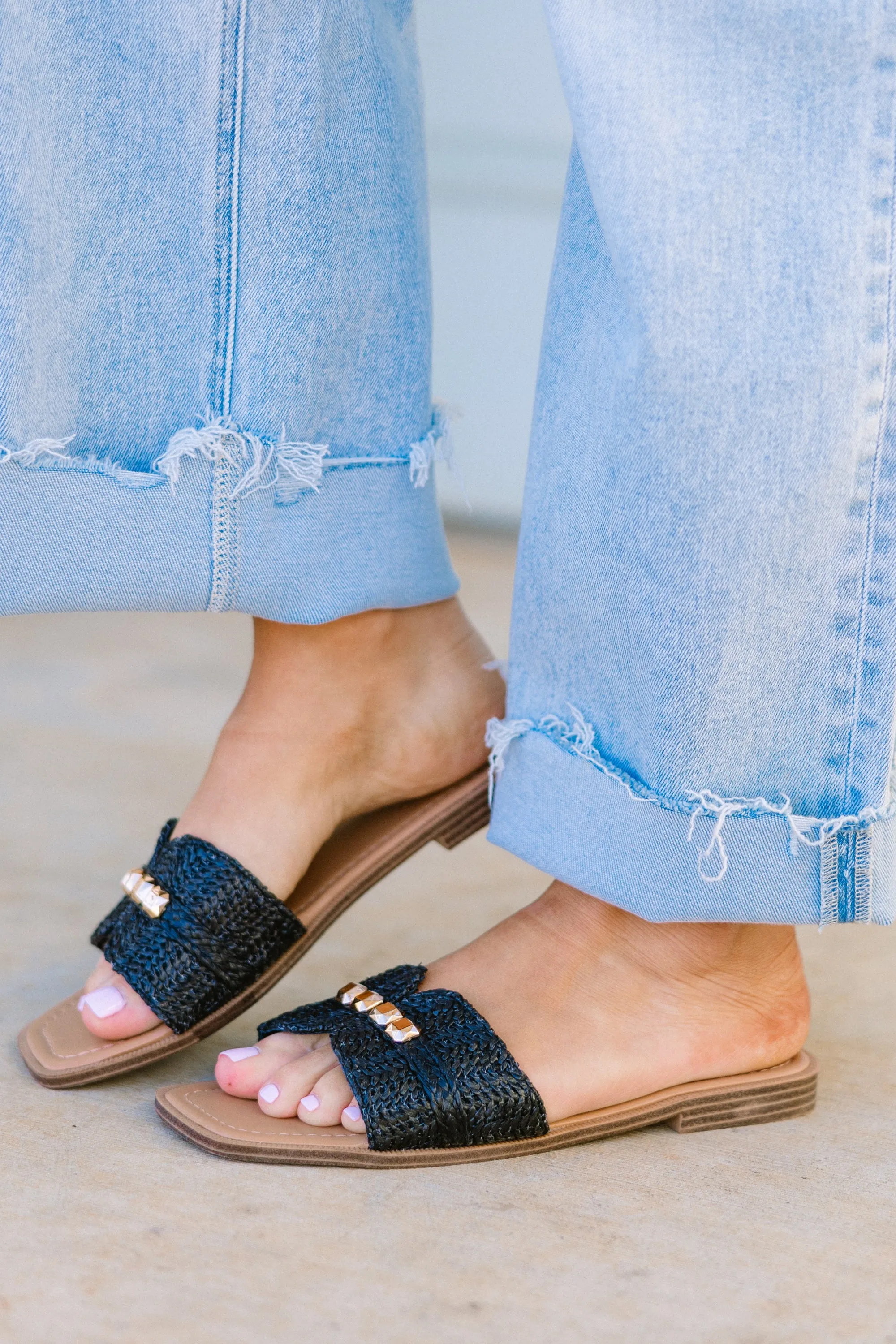 Across The Boardwalk Sandals, Black