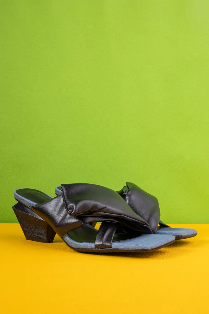 Amaryllis Wrap Strap Leather Sandal - Black