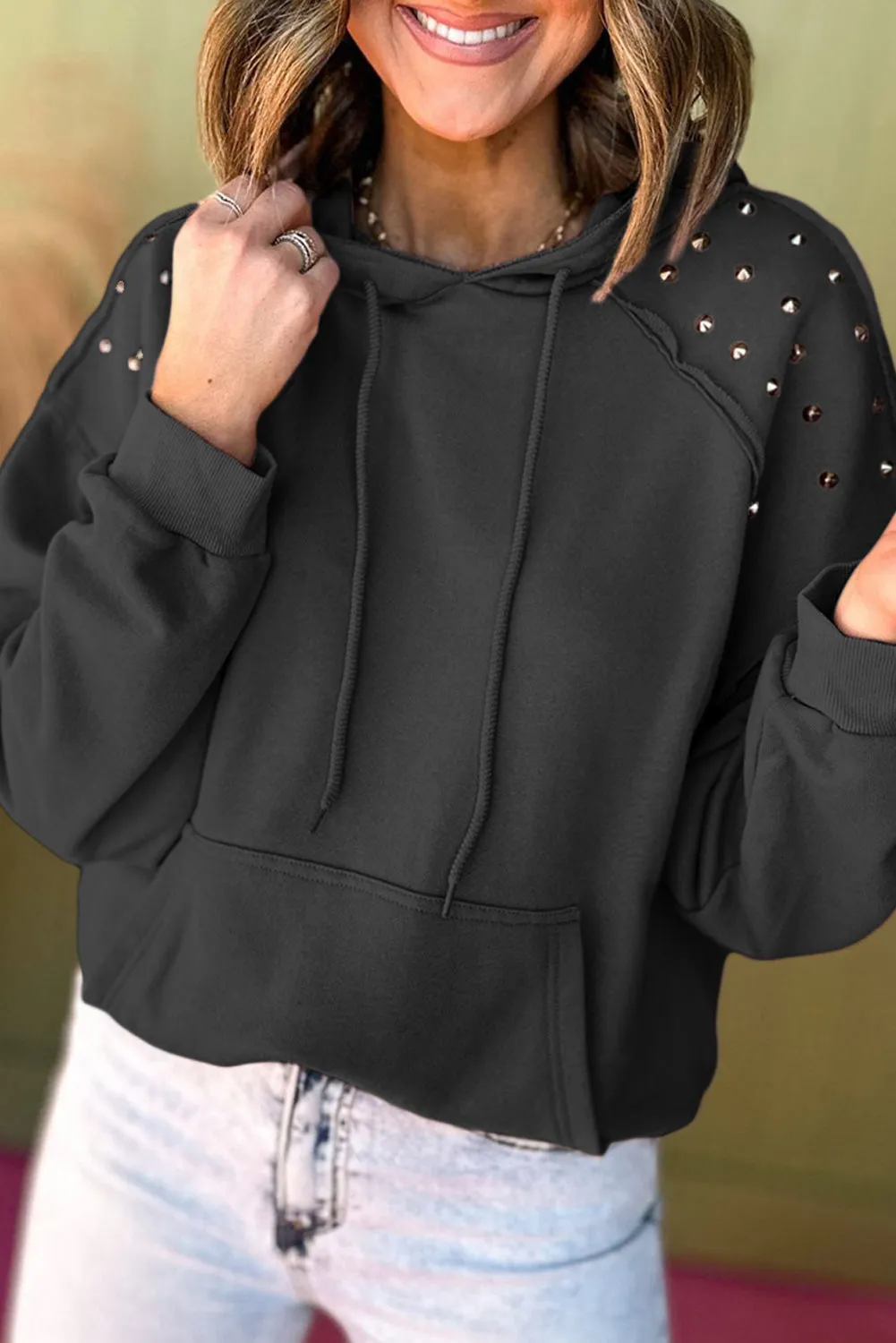 Black Solid Color Rivet Stud Raglan Sleeve Hoodie with Pocket