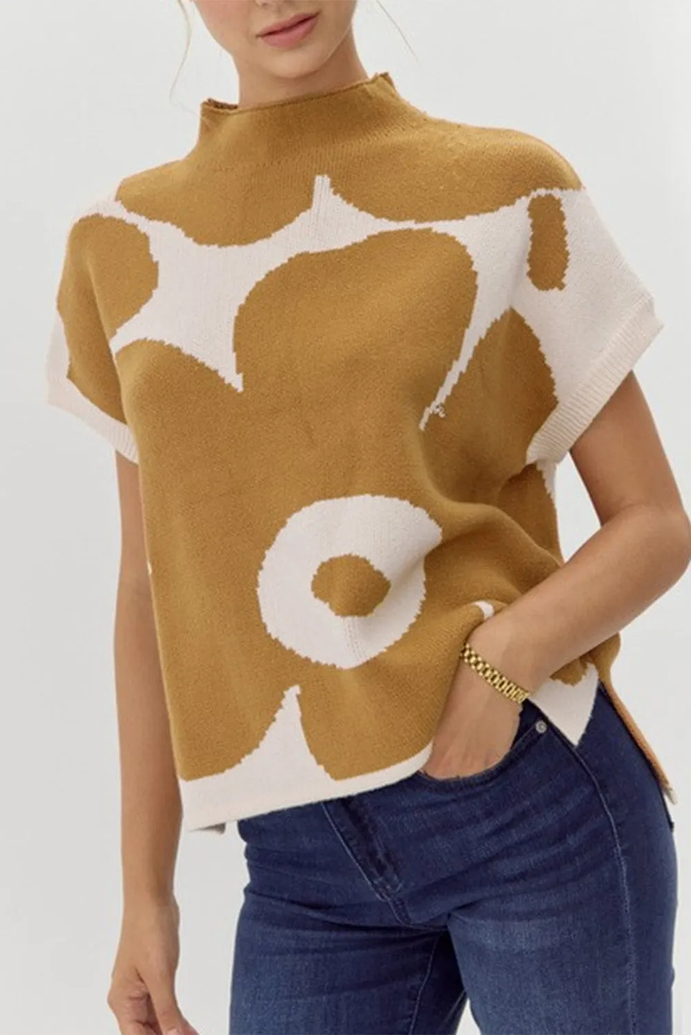 Camel Big Flower Pattern Stand Neck Short Sleeve Sweater