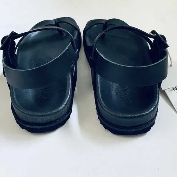EUC Zara Leather Thong Sandals Sz 12.5 black