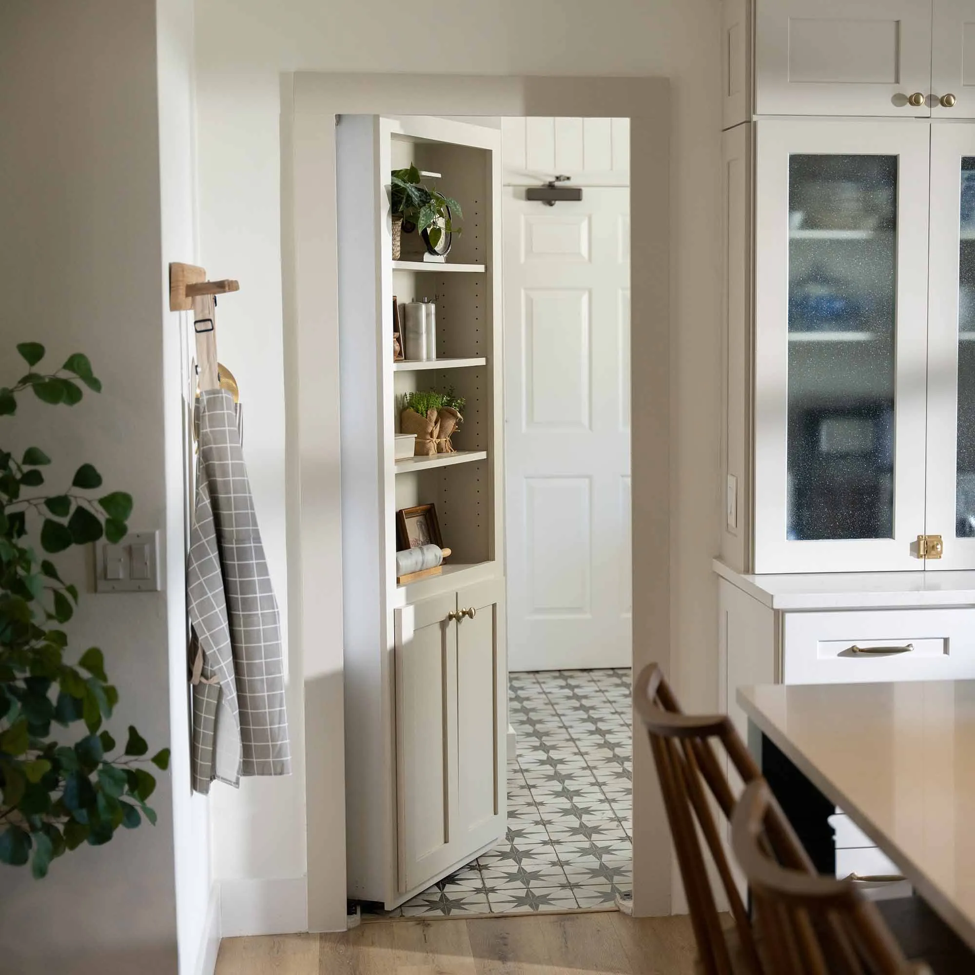 Flush Mount Everything Door