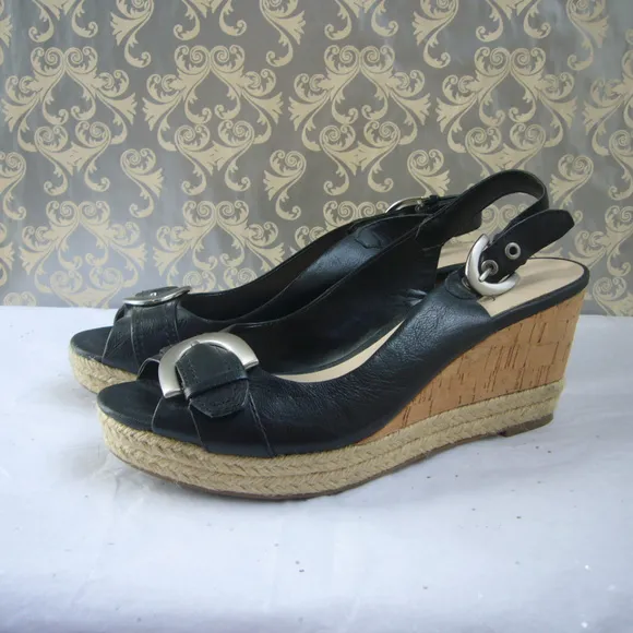 Franco Sarto Black Kendra Wedge Sandal - size 8 M