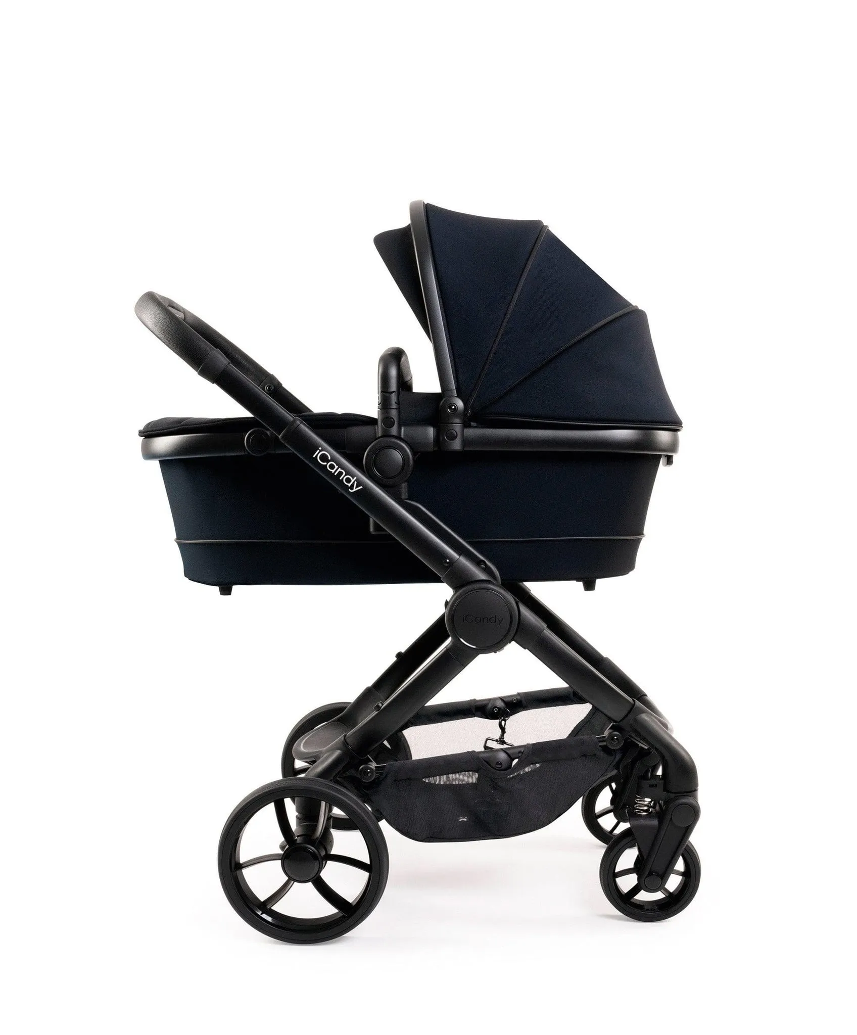 iCandy Peach 7 Complete Travel System with Cybex Cloud T and ISOFIX Base - Black Edition