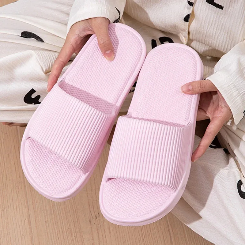 Lightweight Non-Slip Bathroom Home Slippers Women 2024 Summer Soft Eva Platform Slides Shoes Woman Couples Flat Flip Flops Mujer