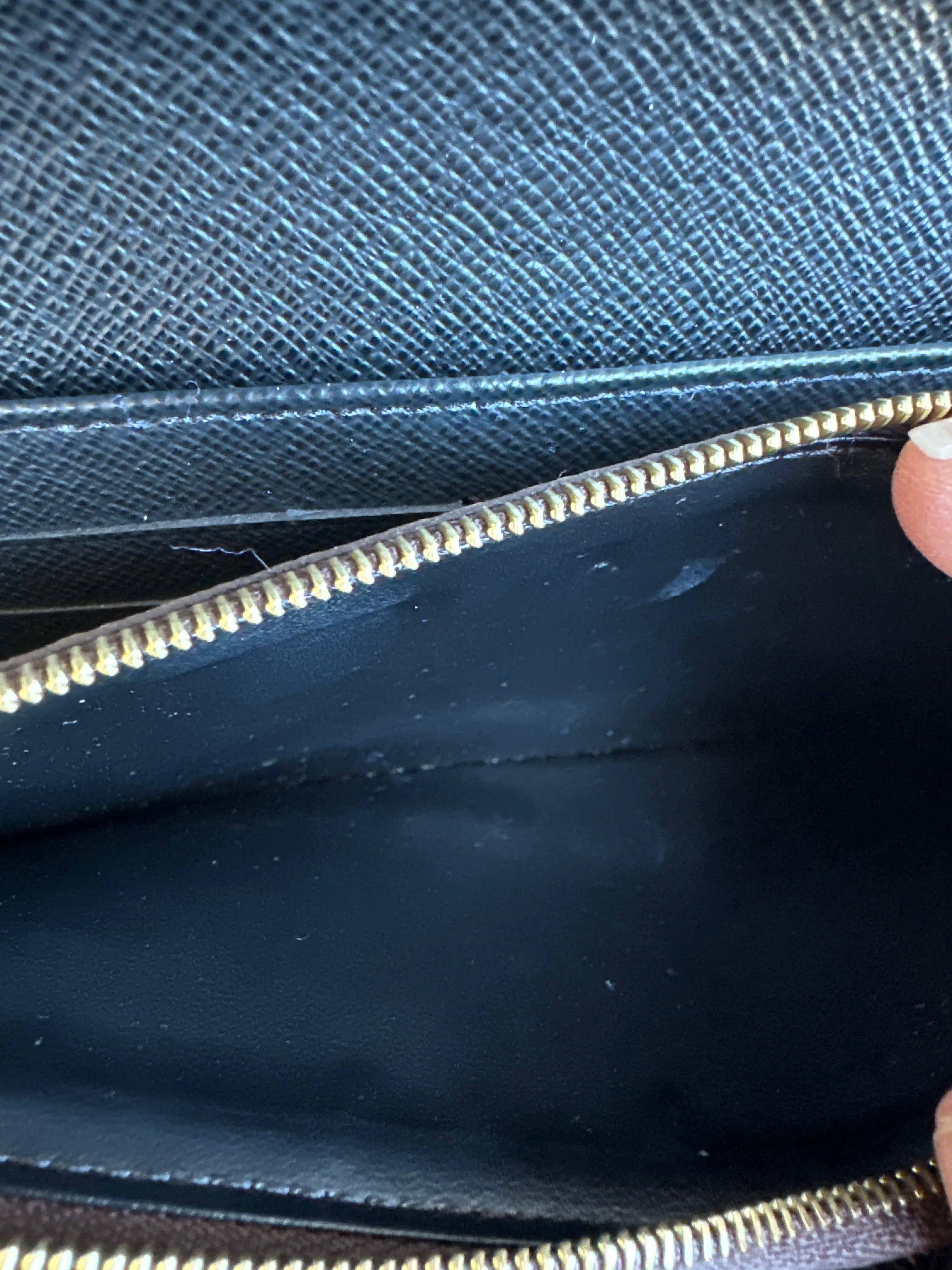 Louis Vuitton Reverse Monogram Wallet 55567