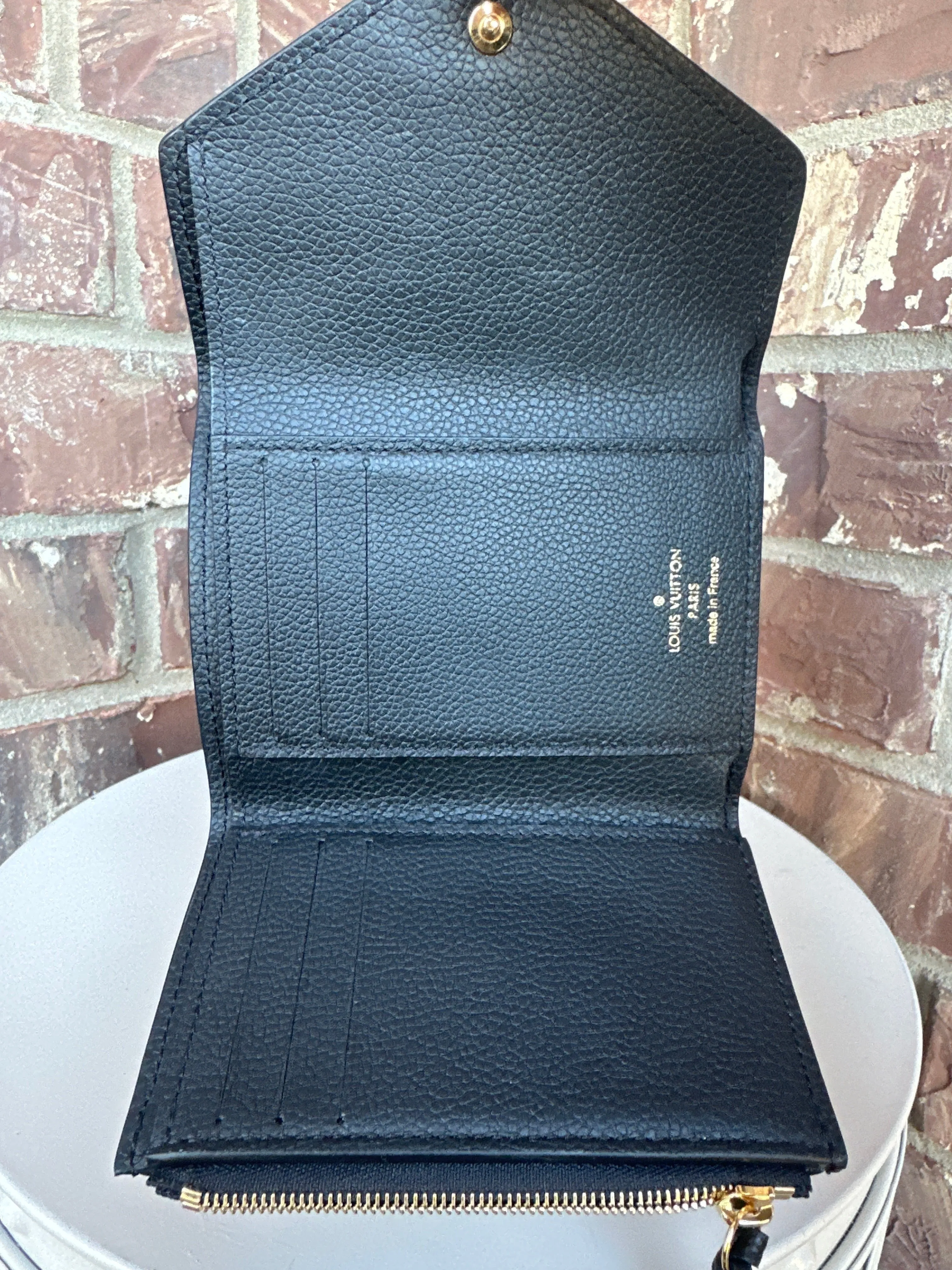 Louis Vuitton Victorine Wallet Bicolor Monogram Empreinte Giant 21134