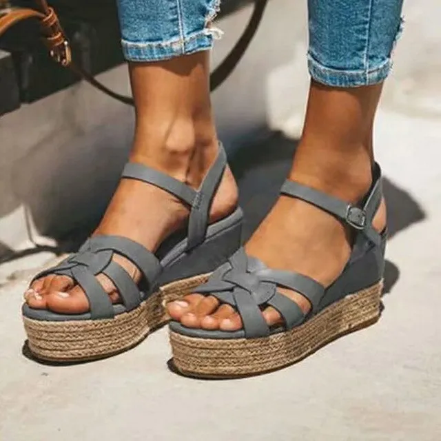 "Sa Torre" Sandals Gray or Black