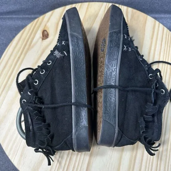 UGG Ariani Sneaker 8 Fringe Moccasin S/N 3319 Black Boho Hippie