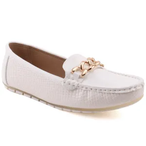 Women “JAYNE” Textured Patent Vamp  Chain Buckle Stitched Detail Moccasin Shoes